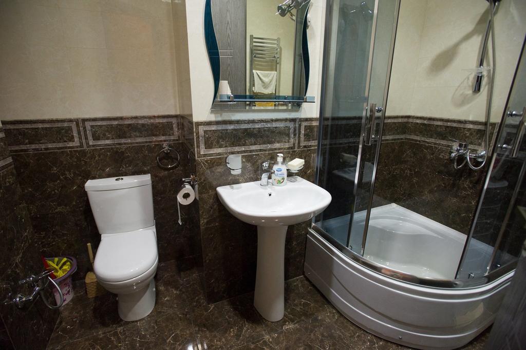 Batumi Appartments Room photo